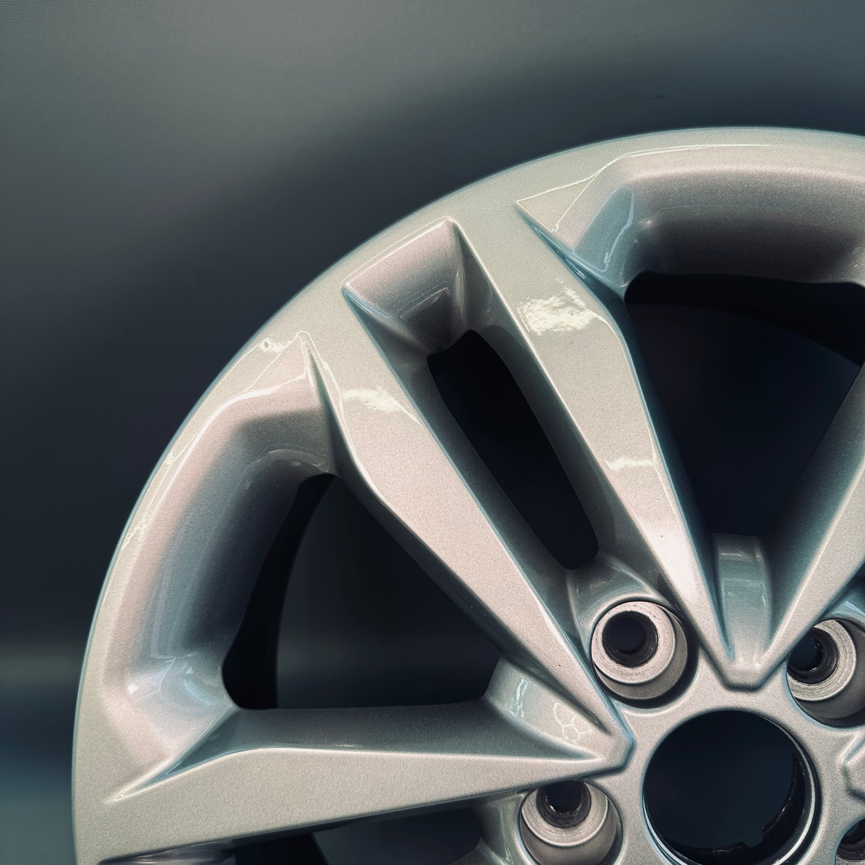 Hyundai Elantra 17" Rim