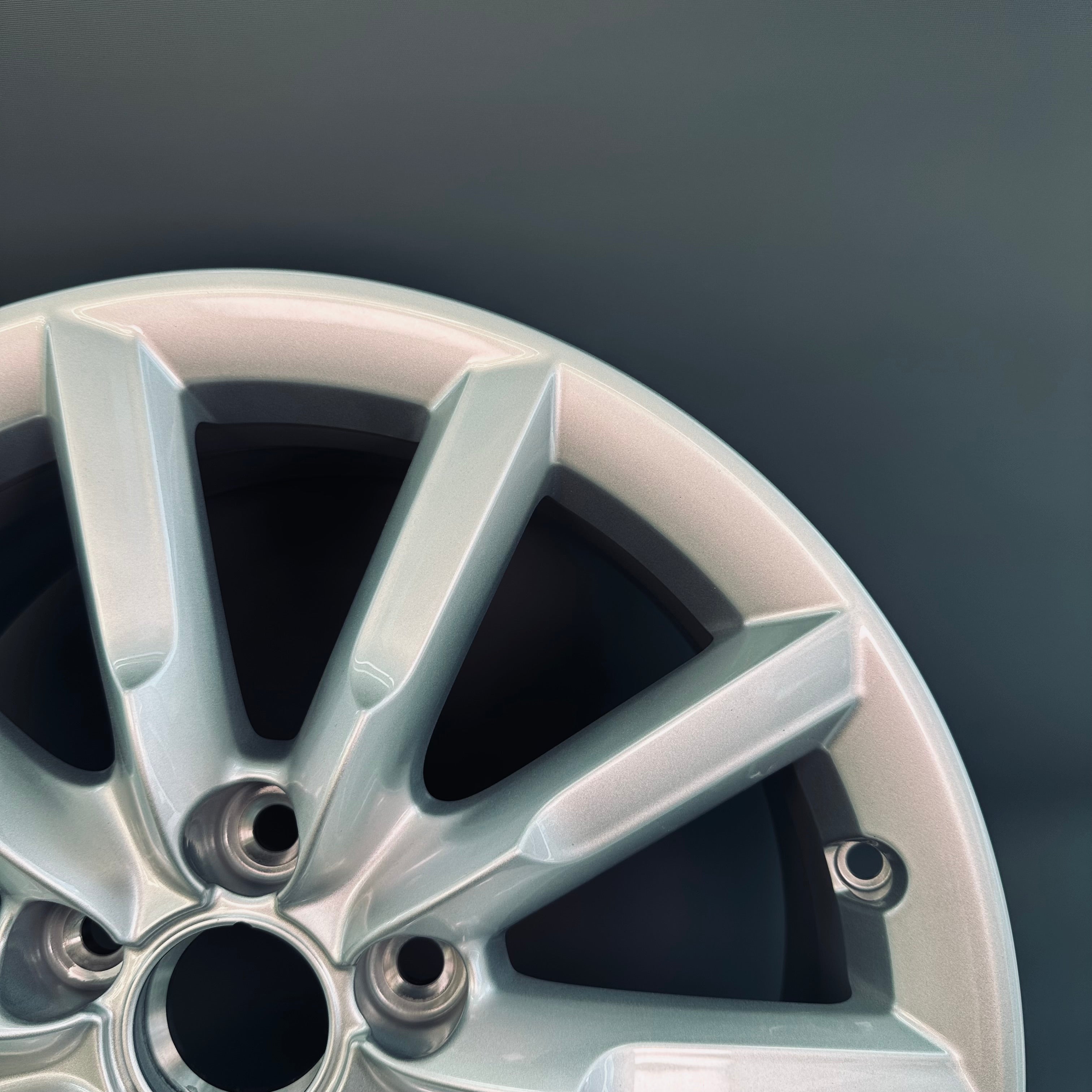 Audi Q3 17" Rim