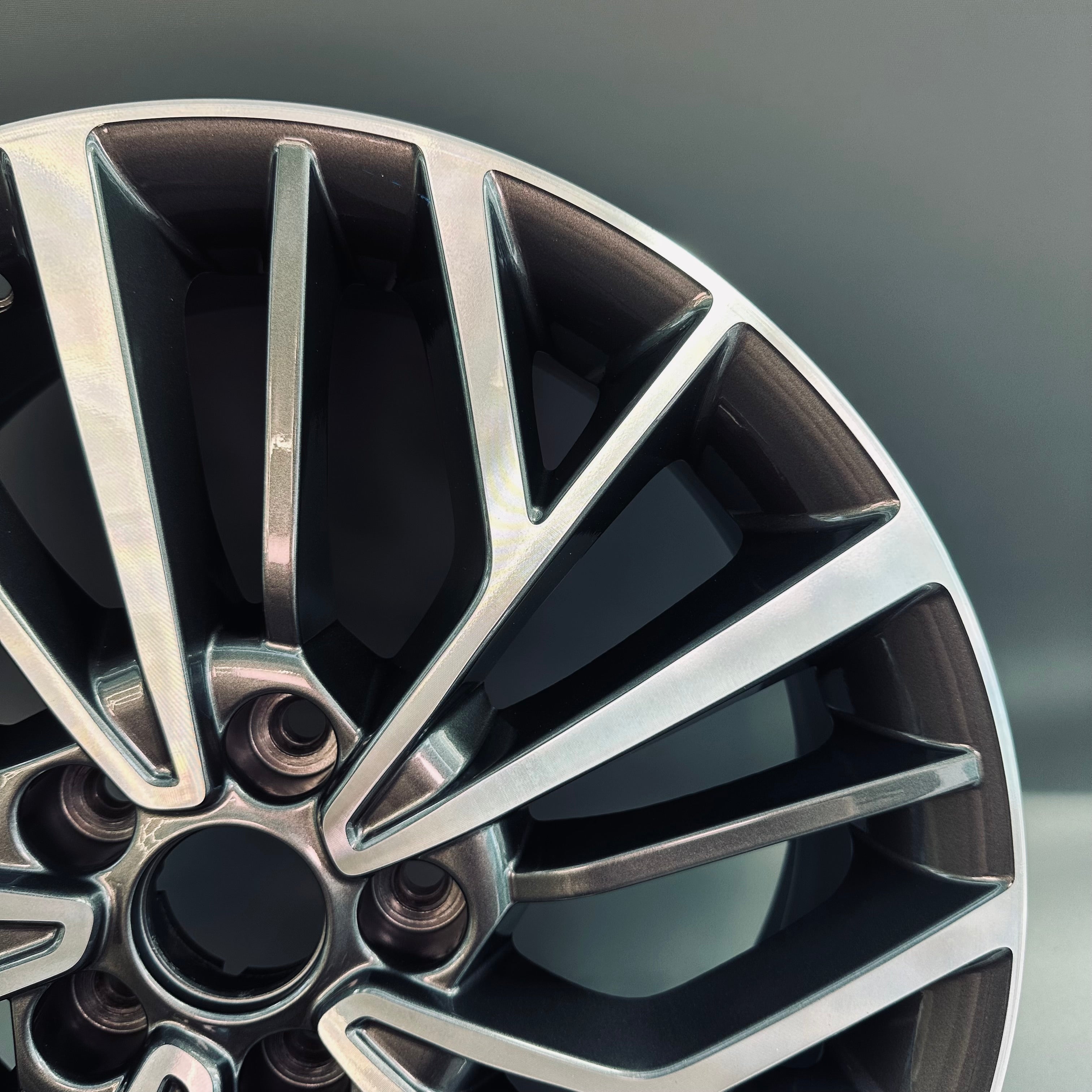 Hyundai Tucson 18" Rim