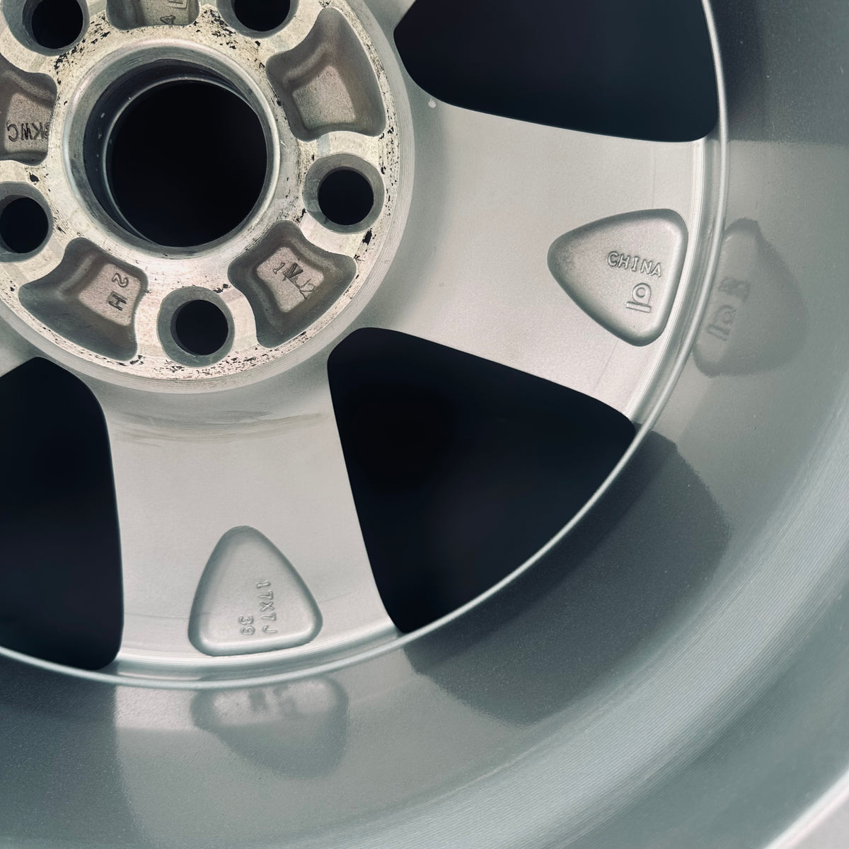 Toyota RAV4 17" Rim
