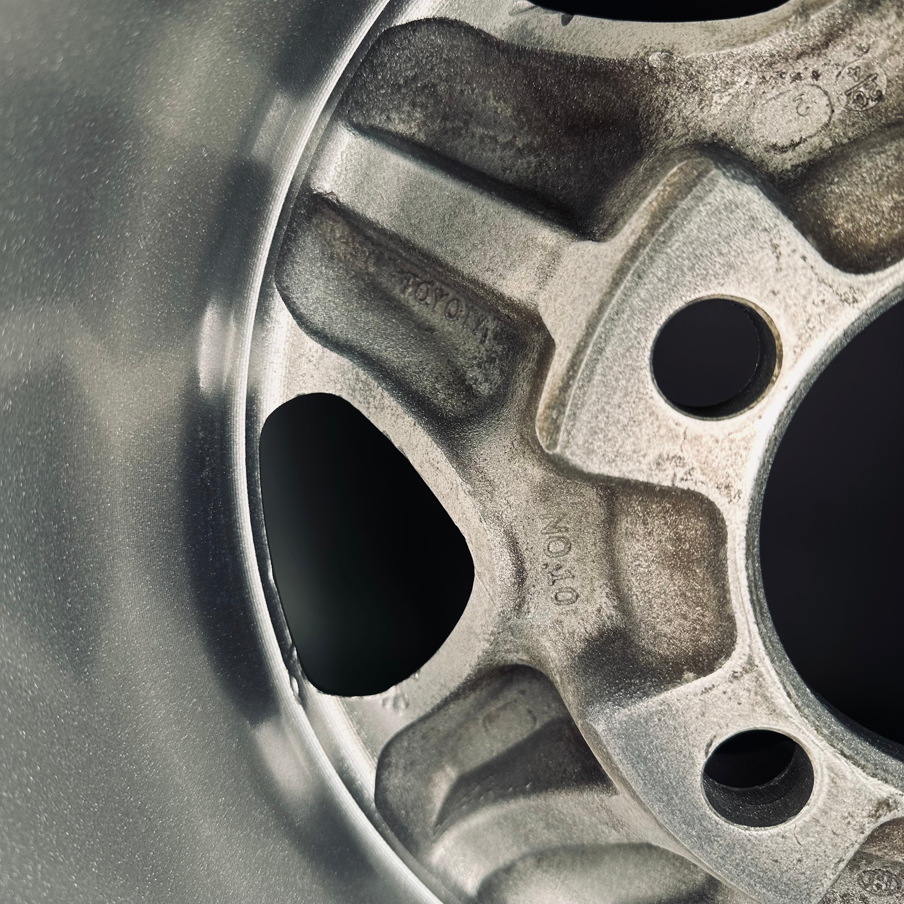 Toyota Land Cruiser 70 Series 16" Rim