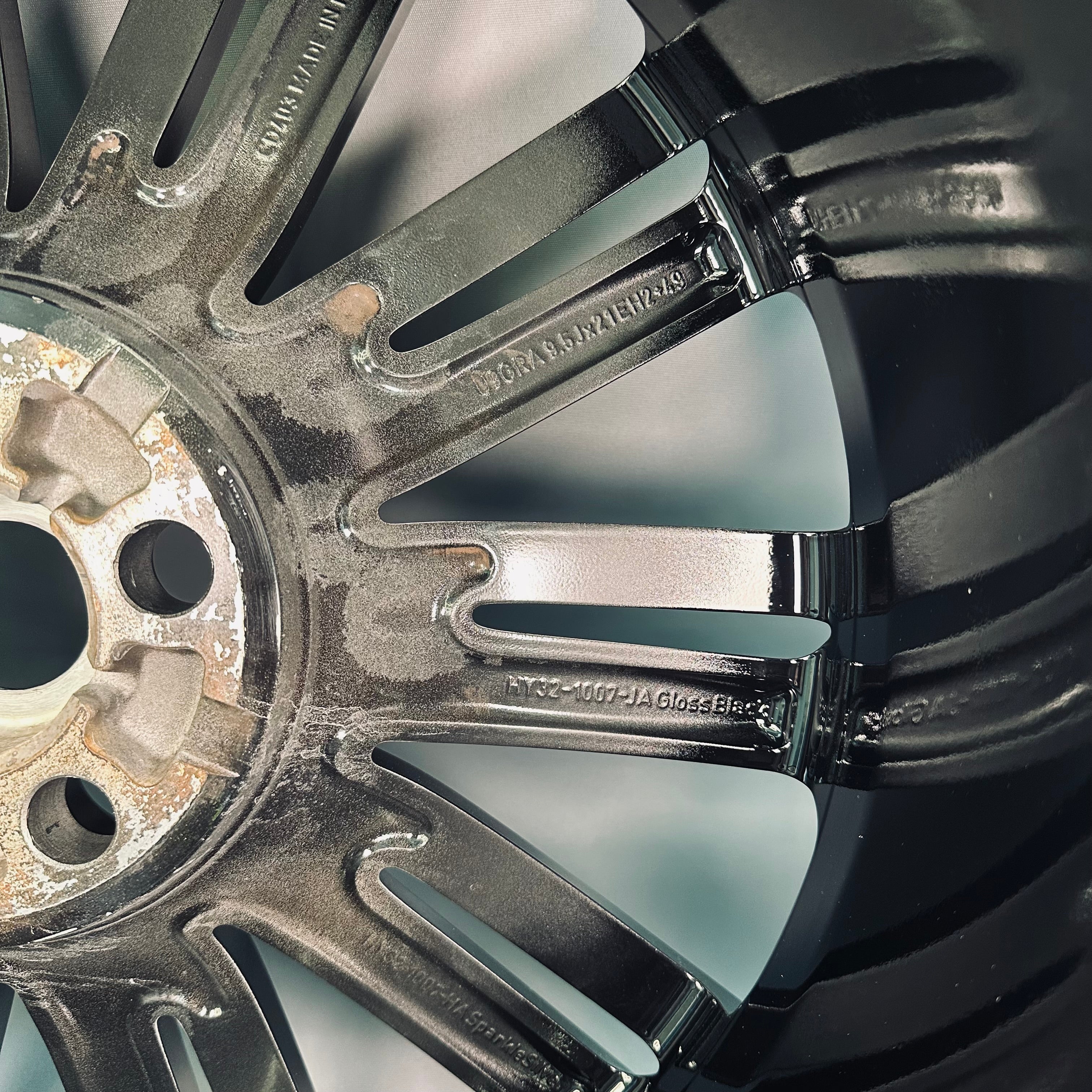 Land Rover Discovery 21" Rim