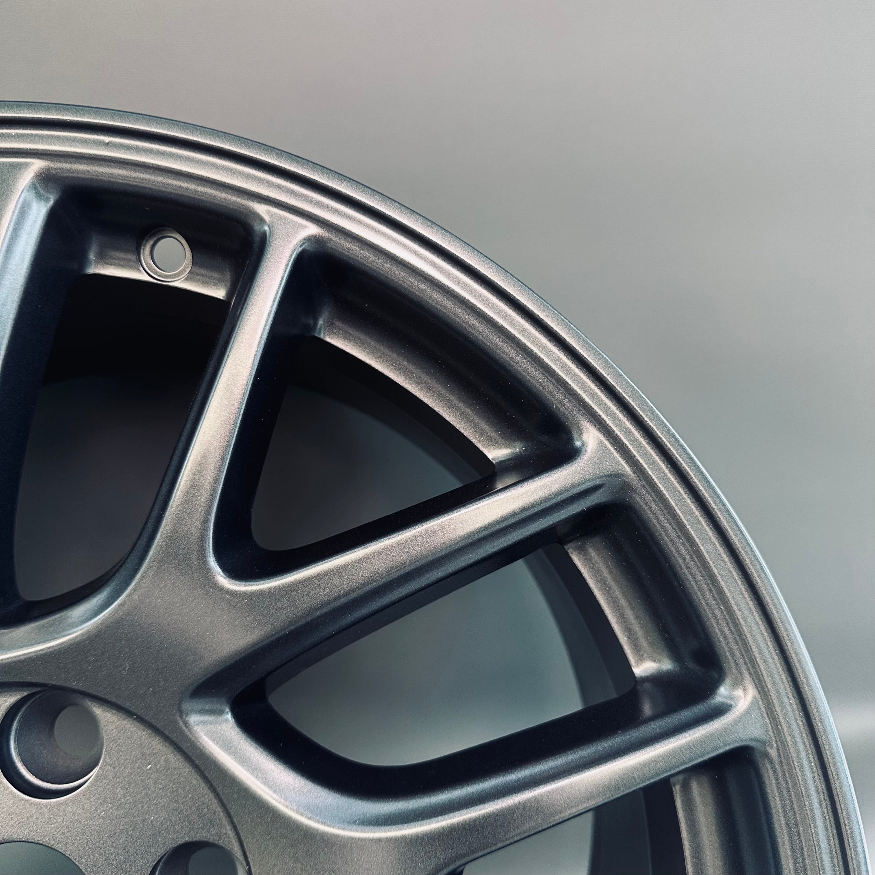Tesla Model 3 18" Rim