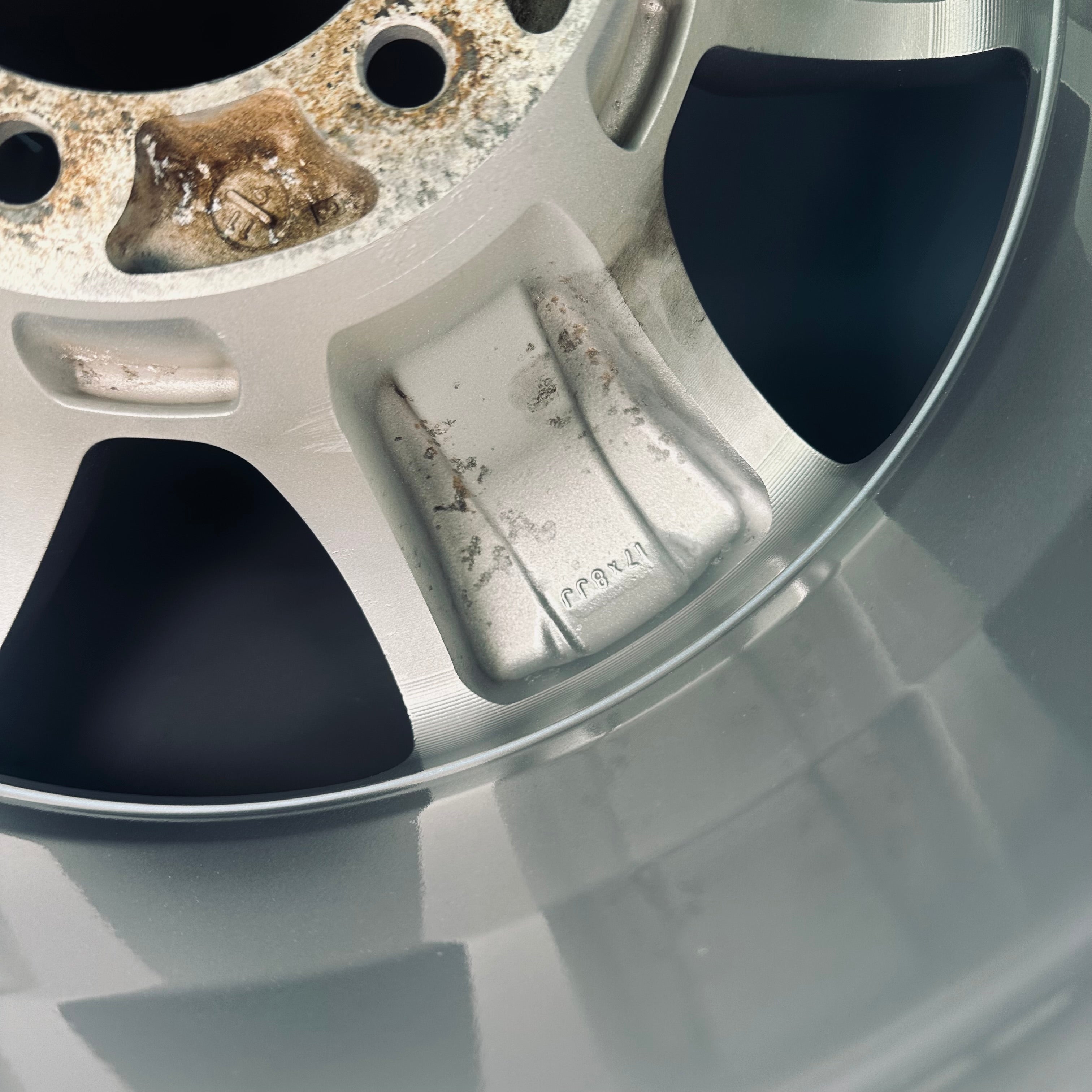 Nissan Patrol 17" Rim