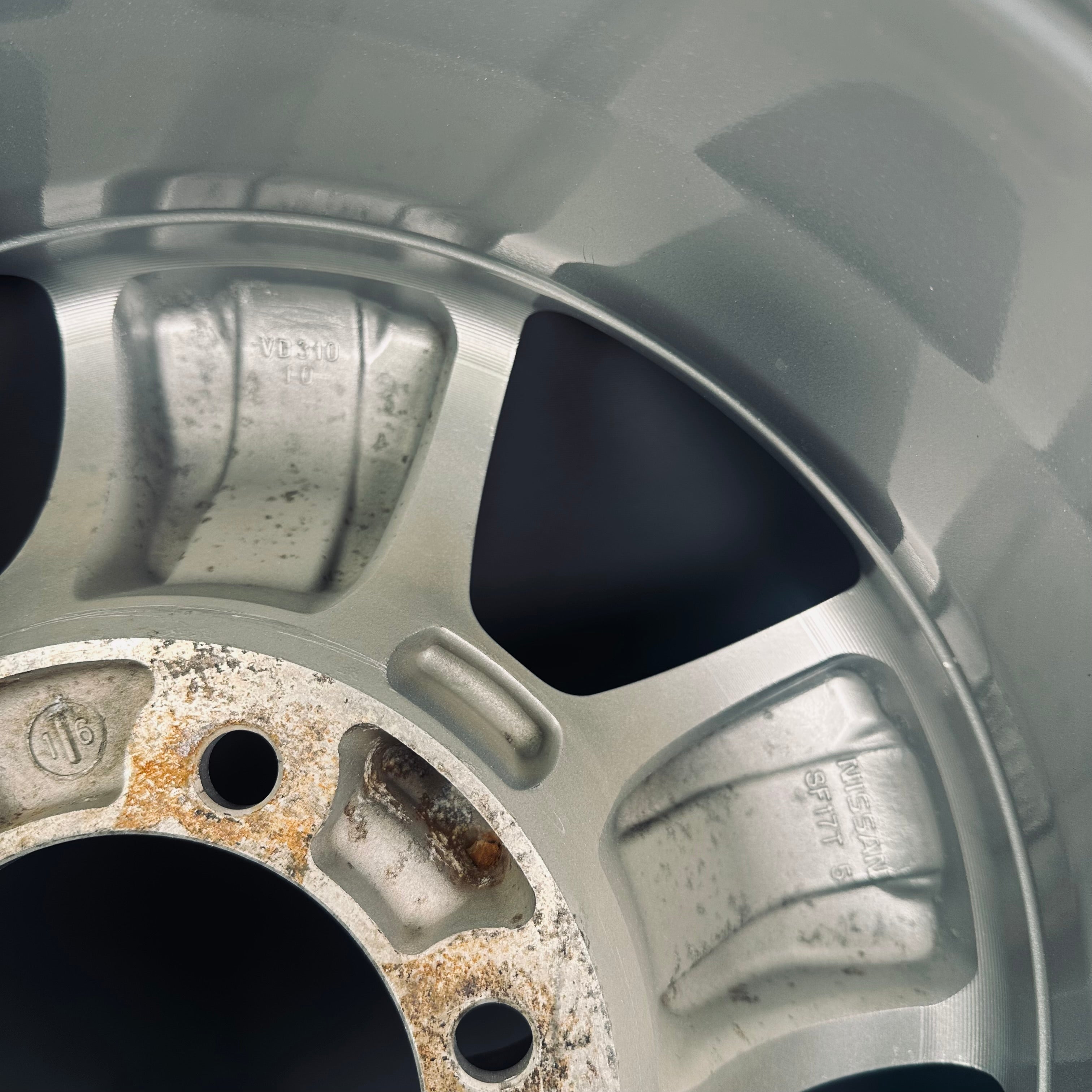 Nissan Patrol 17" Rim