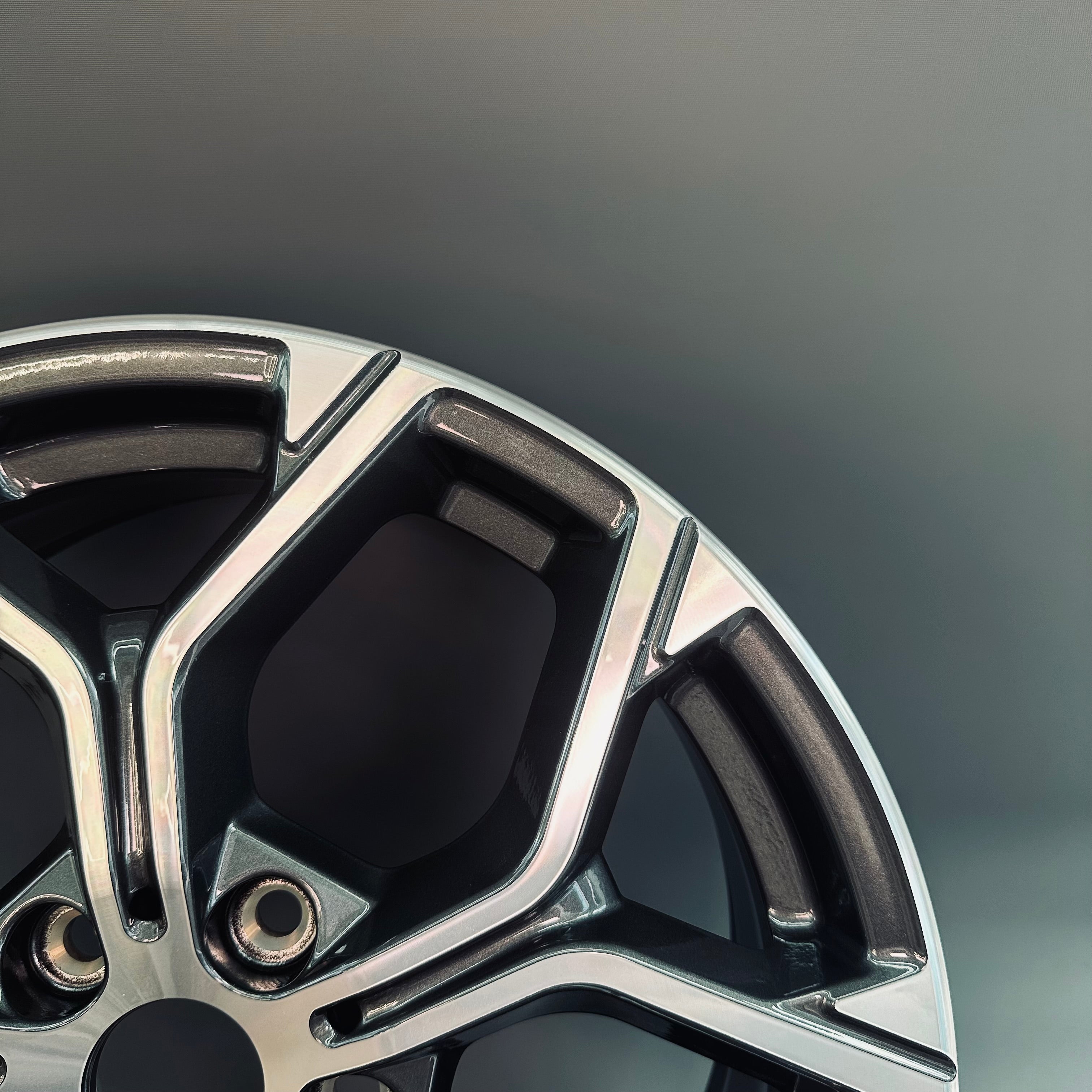 BMW 3/4 Series 18" Rim