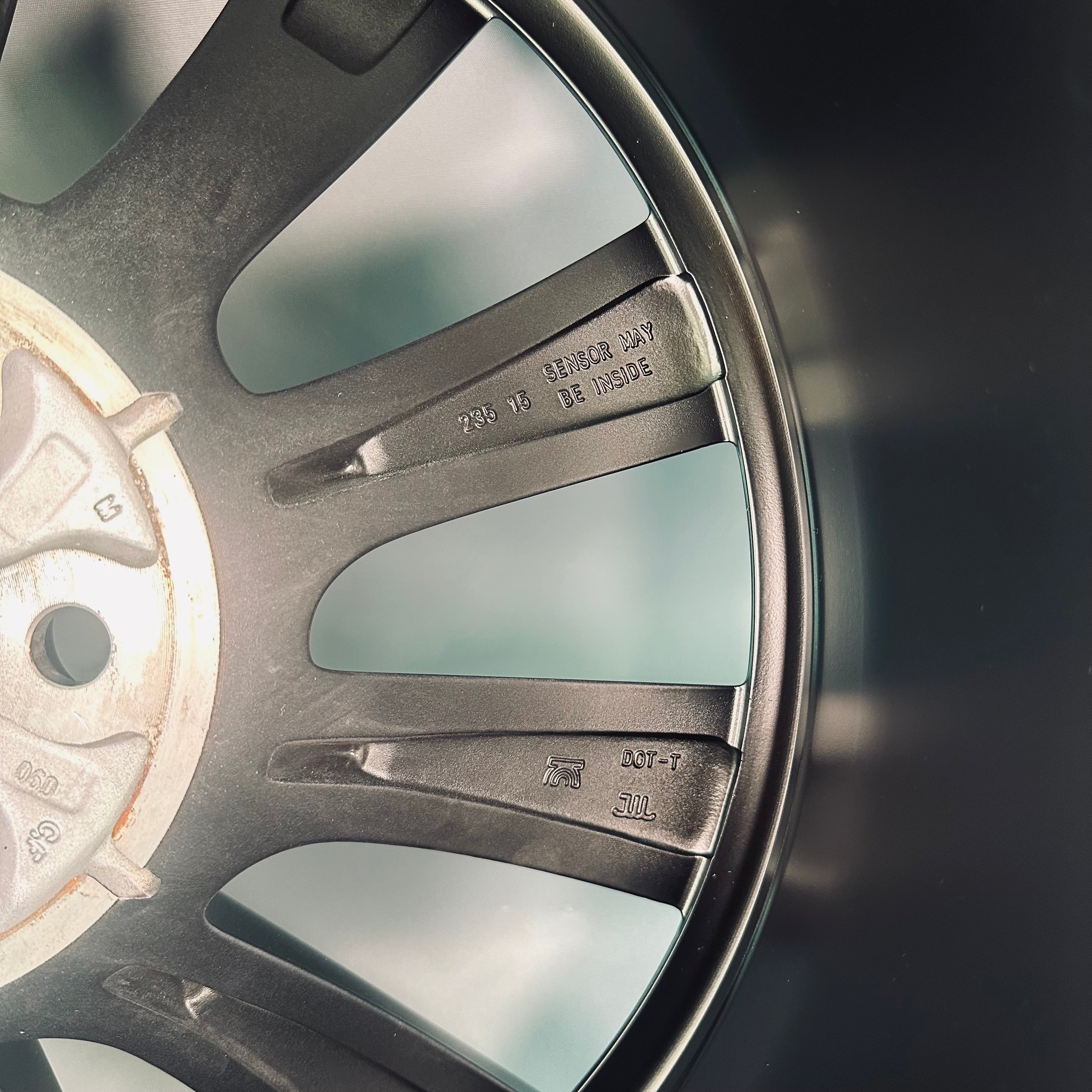 Tesla Model Y 20" Rim
